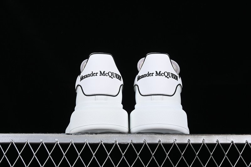 026bfa46.jpg SNEAKER - Image 3