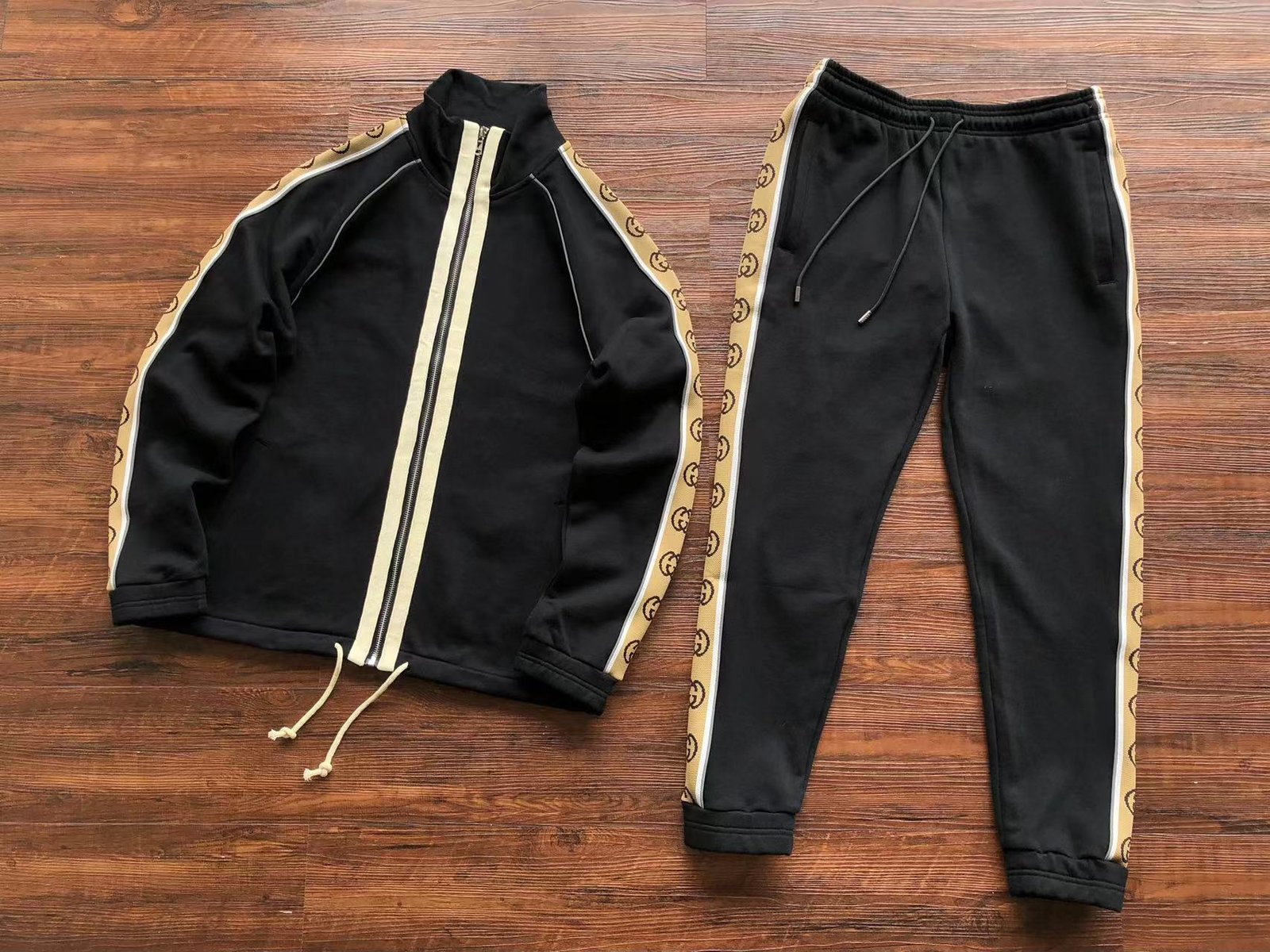 3961898601.jpg FULL SET - Image 1