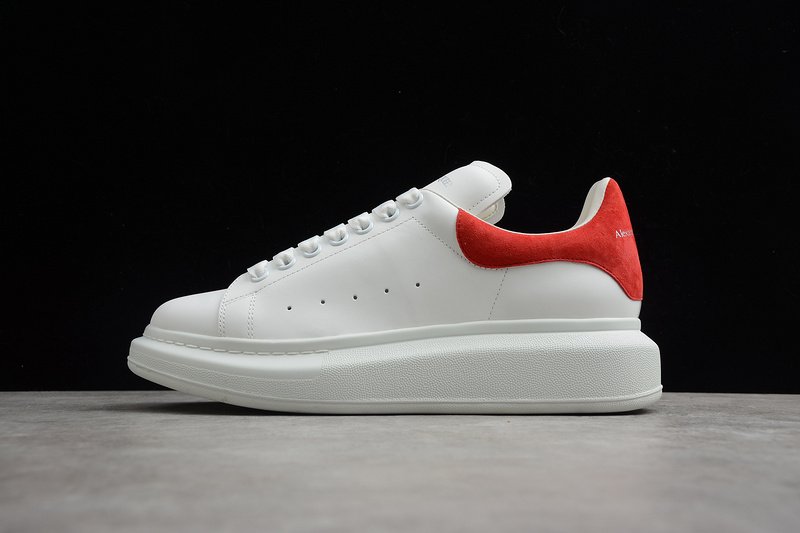 60d327fd.jpg SNEAKER - Image 1