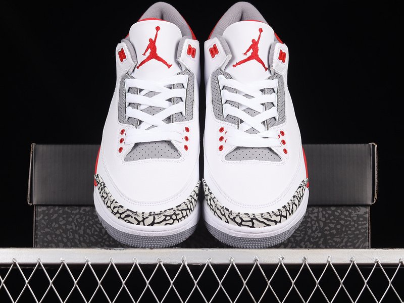 67f01523.jpg J3 - Image 1