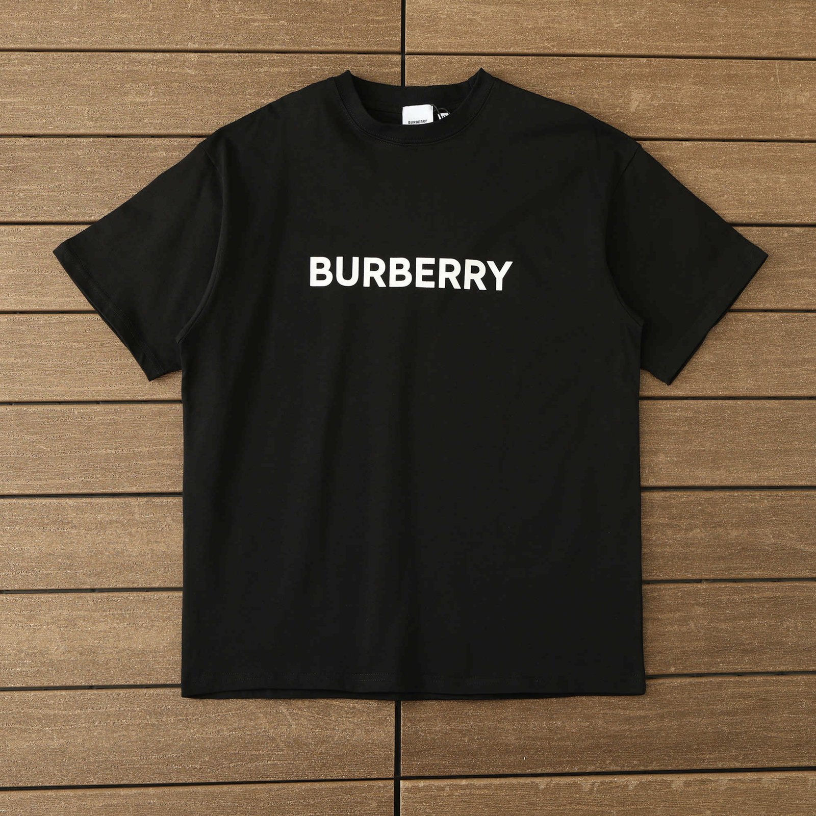 69207987.jpeg T-SHIRT - Image 1