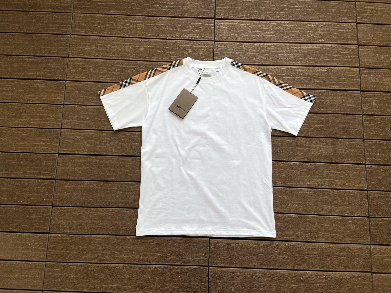 8907558c-scaled-1.jpeg T-SHIRT - Image 1